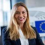 Susana Solís Perez picture