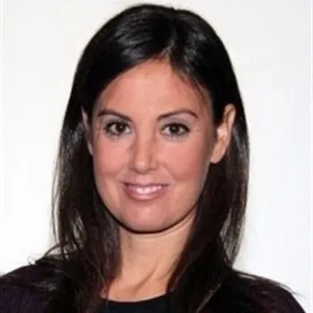 Elisa	Díaz
