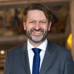 Erik Lae Solberg picture